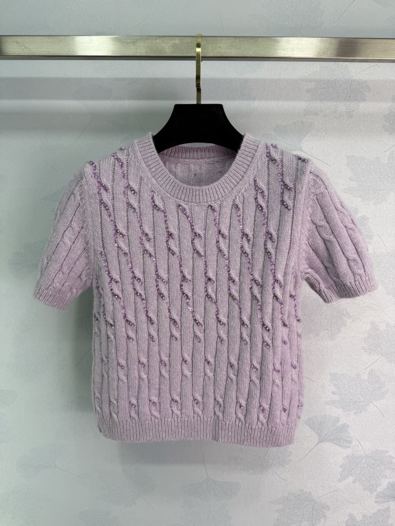 Gvc*1 sweaters